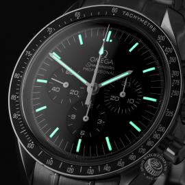 OM25406S Omega Speedmaster Professional Moonwatch (Commemorative Case) Close2