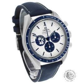 Omega Speedmaster Silver Snoopy Award Unworn 