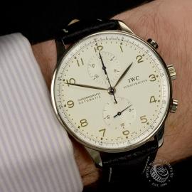 iw1803p-portuguese-wrist 2